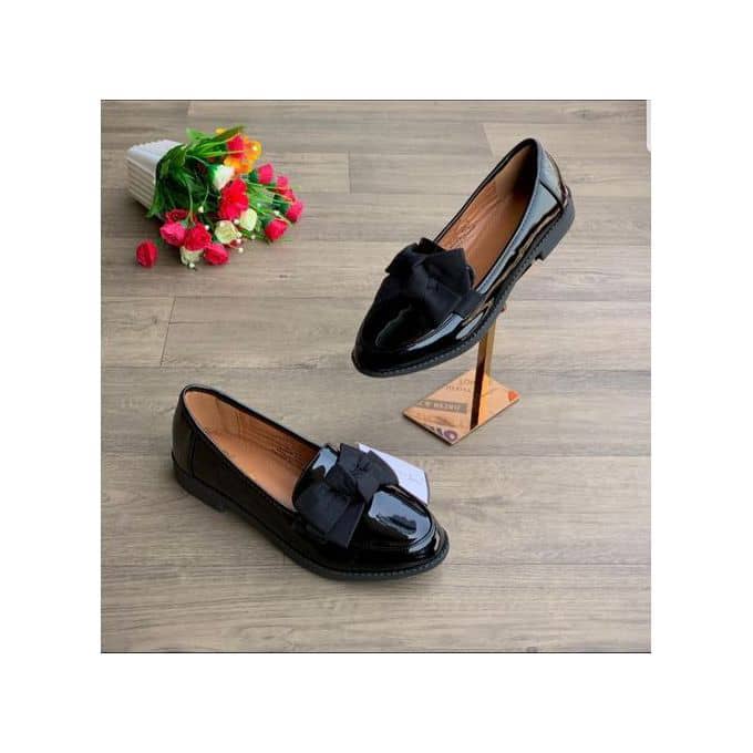 Patent Fringe Bow loafers